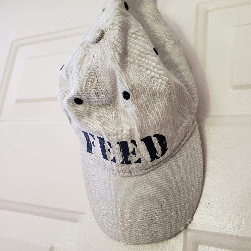 Feed hat - Picture 2 of 3